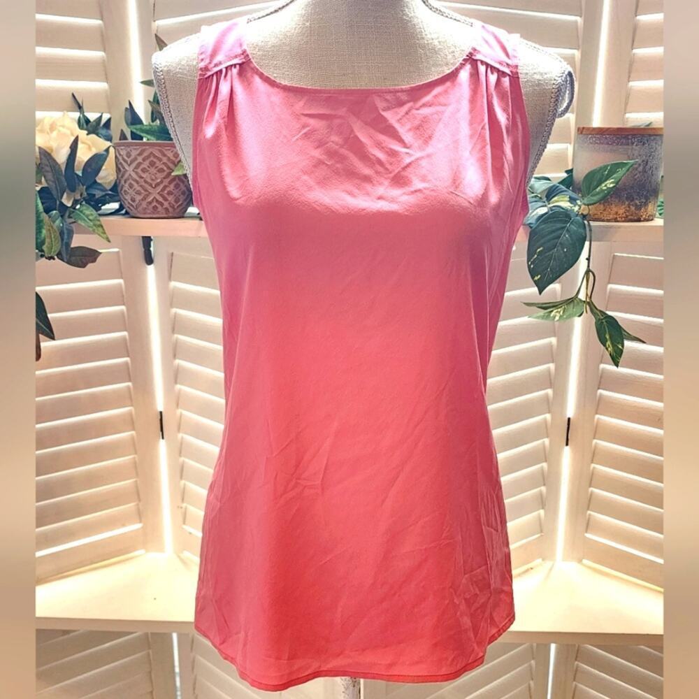 ST JOHN SILK PINK BLOUSE SIZE 2
